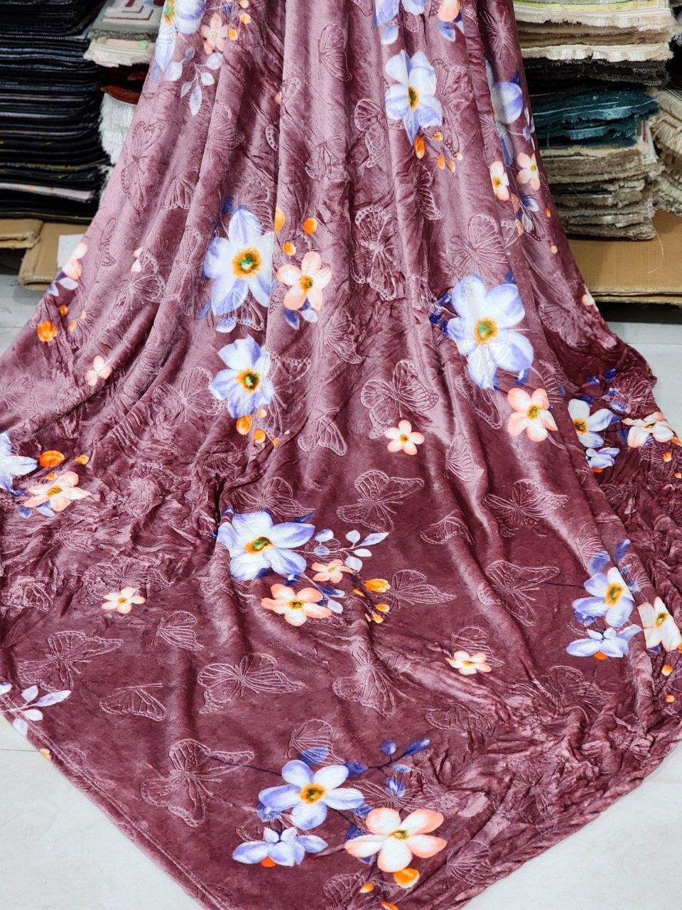 ✅پتوی مسافرتی پروانه در سایز یکنفره ، وارداتی✅